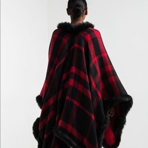Home Time Plaid Faux Fur Trim Poncho